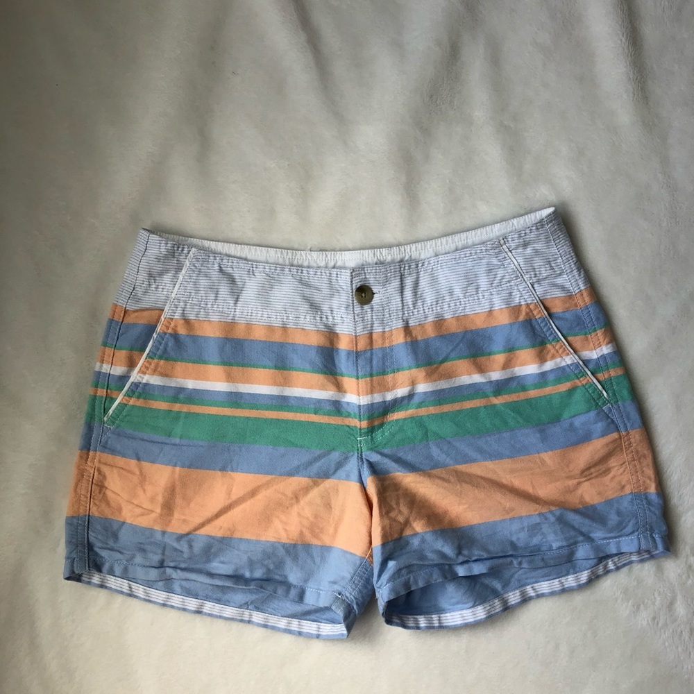 Columbia shorts striped